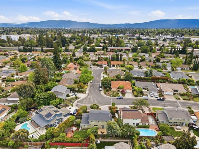2777 Glorietta Circle, Santa Clara, CA 95051