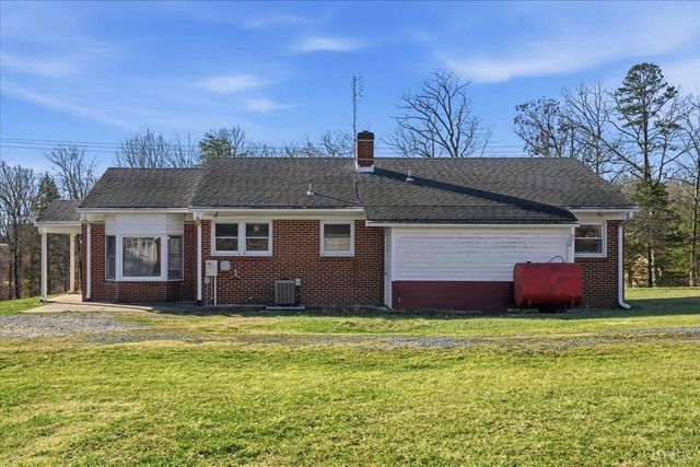 2412 lynch mill Road, Altavista, VA 24517