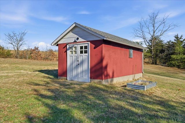 2412 lynch mill Road, Altavista, VA 24517