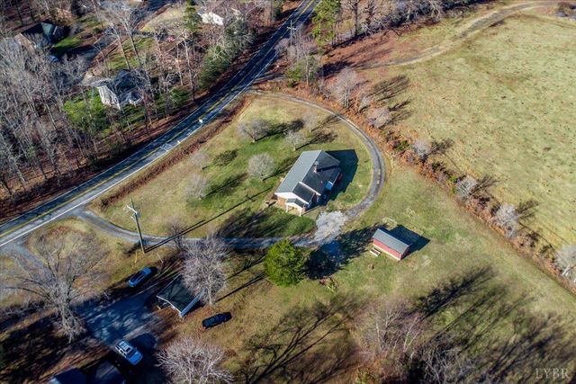 2412 lynch mill Road, Altavista, VA 24517