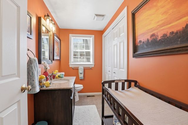 23 Bellmore Rd, Framingham, MA 01702