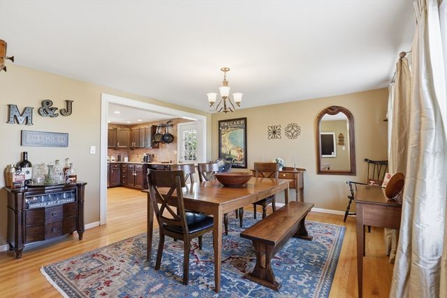 23 Bellmore Rd, Framingham, MA 01702