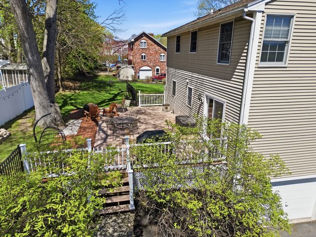 23 Bellmore Rd, Framingham, MA 01702