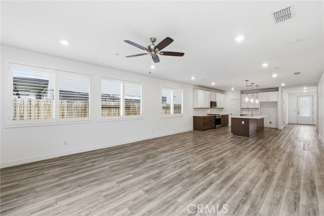 6516 Walkers Glen, Bakersfield, CA 93313