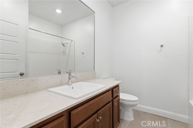 6516 Walkers Glen, Bakersfield, CA 93313