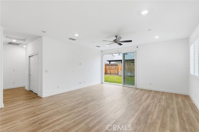 6516 Walkers Glen, Bakersfield, CA 93313