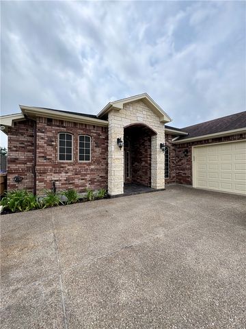 10301 Beverly Hills Dr, Corpus Christi, TX 78410