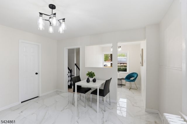 11 Dodd Ter, East Orange City, NJ 07017