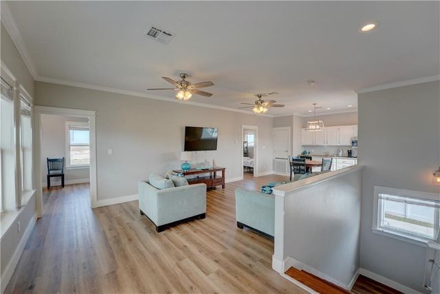 609 Sandy Lane, Port Aransas, TX 78373