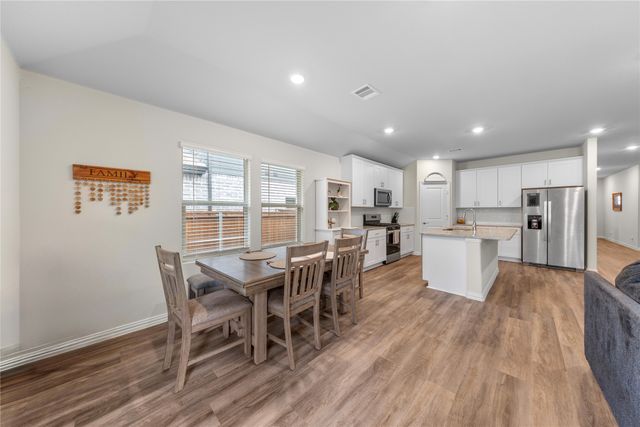 3903 Possum Drive, Farmersville, TX 75442