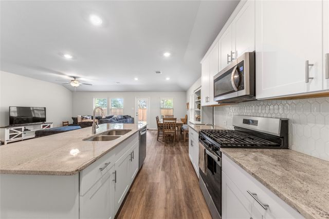 3903 Possum Drive, Farmersville, TX 75442