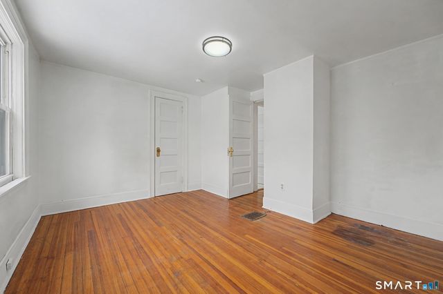 311 Hillside Avenue, Hartford, CT 06106