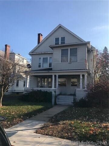 40 Quaker Lane South, West Hartford, CT 06119