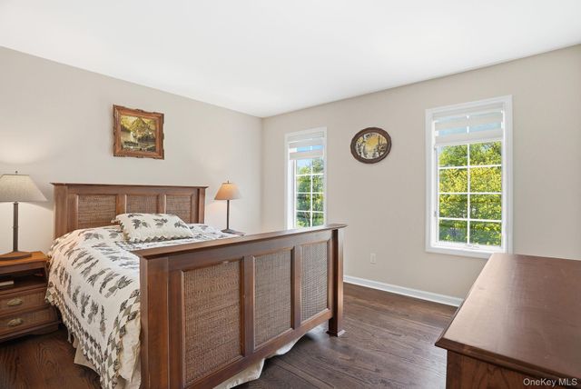 14 Wyche Way, Ossining, NY 10562