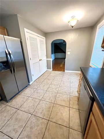 5332 Arthur CIR, Norfolk, VA 23502