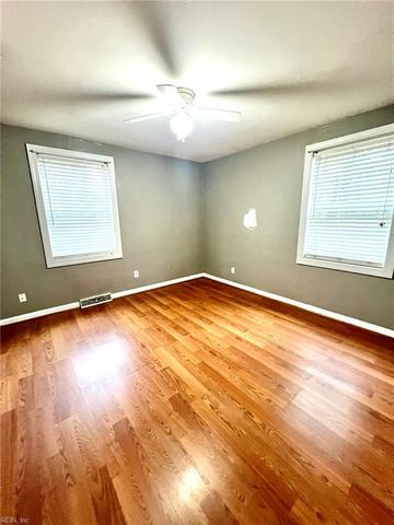 5332 Arthur CIR, Norfolk, VA 23502