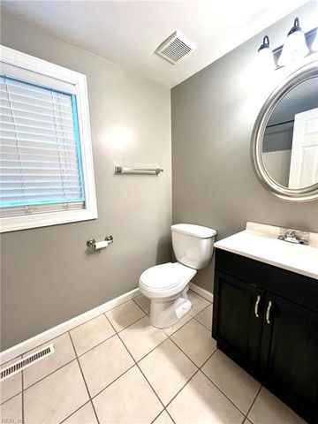 5332 Arthur CIR, Norfolk, VA 23502