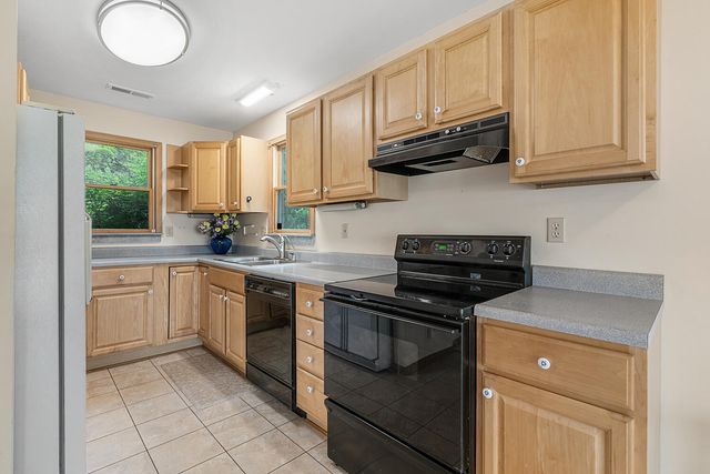 51156 Maple Road, Marcellus, MI 49067