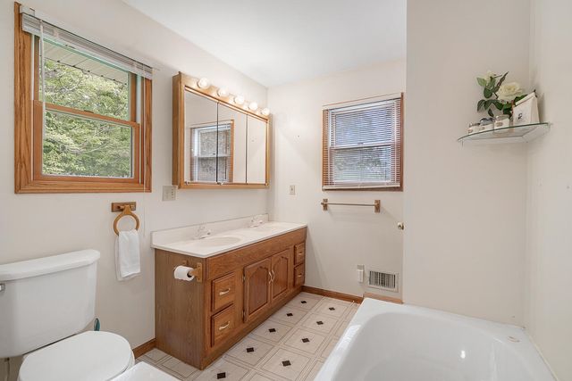 51156 Maple Road, Marcellus, MI 49067