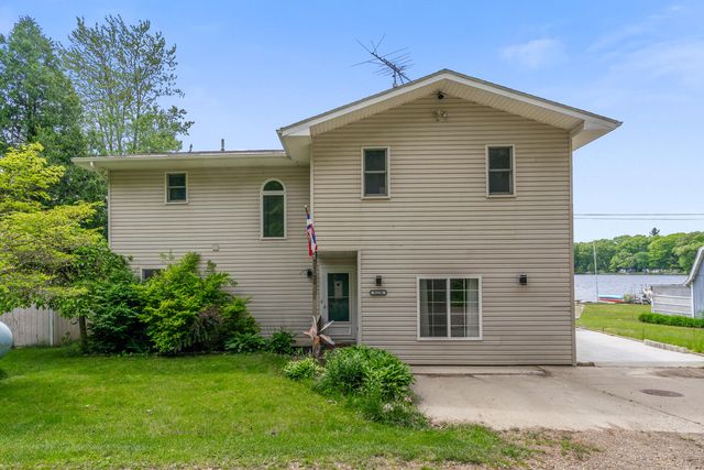 51156 Maple Road, Marcellus, MI 49067