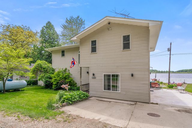 51156 Maple Road, Marcellus, MI 49067