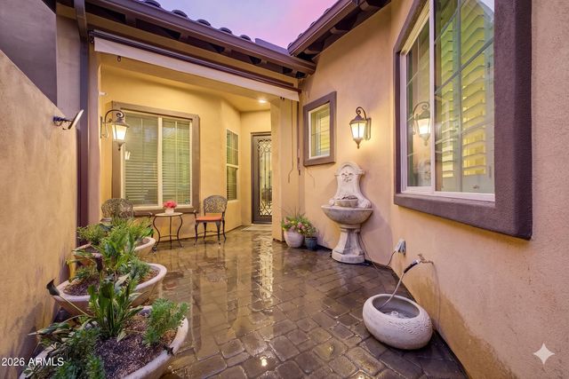 12108 W DESERT MIRAGE Drive, Peoria, AZ 85383