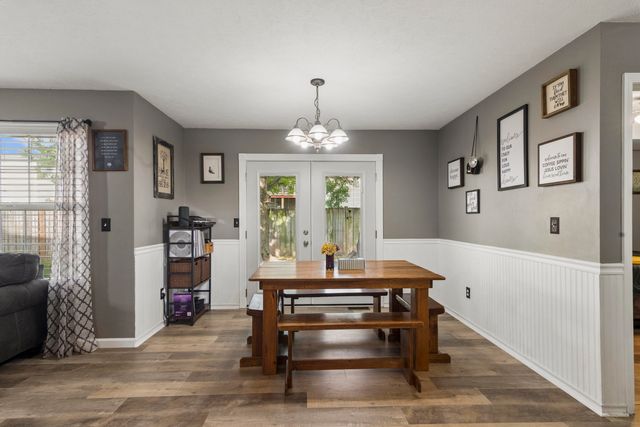 3283 N Nixon Avenue, Springfield, MO 65803