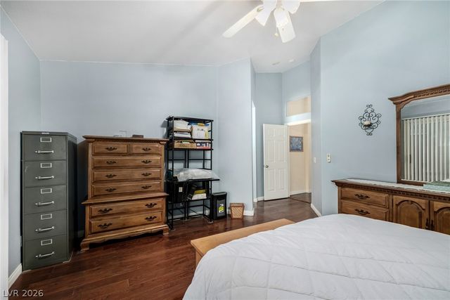 1868 Crystalaire Court, Las Vegas, NV 89123