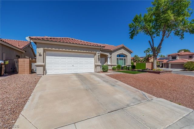 1868 Crystalaire Court, Las Vegas, NV 89123