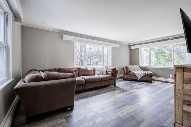 178 Elmgrove Road, Greece, NY 14626