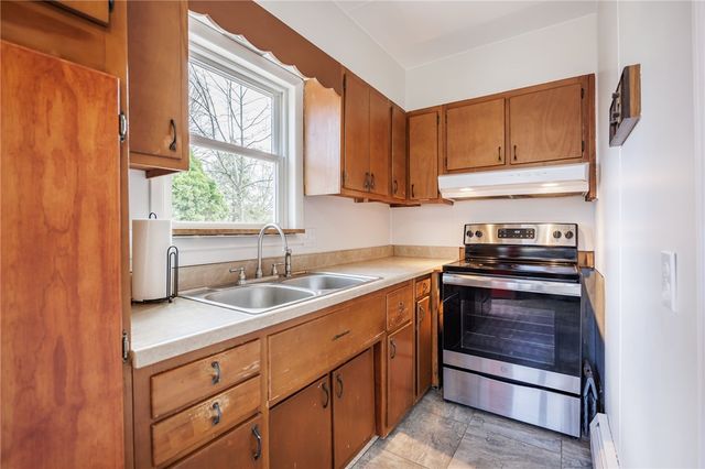 178 Elmgrove Road, Greece, NY 14626
