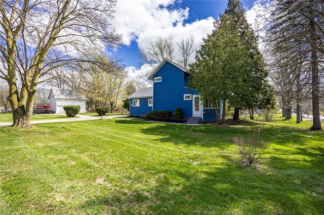 178 Elmgrove Road, Greece, NY 14626