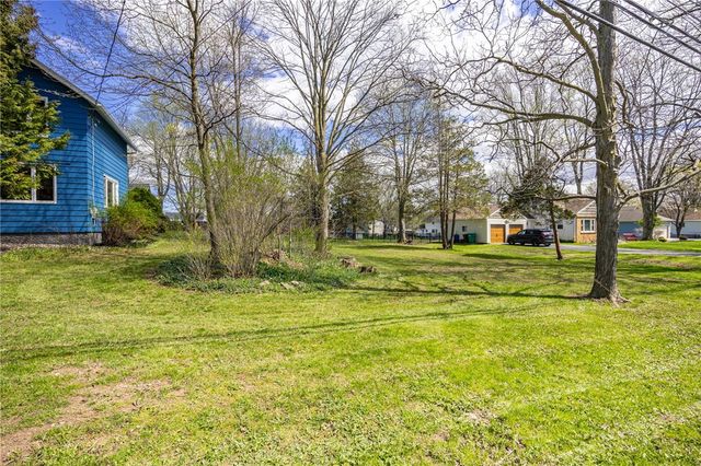 178 Elmgrove Road, Greece, NY 14626