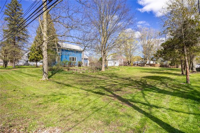 178 Elmgrove Road, Greece, NY 14626