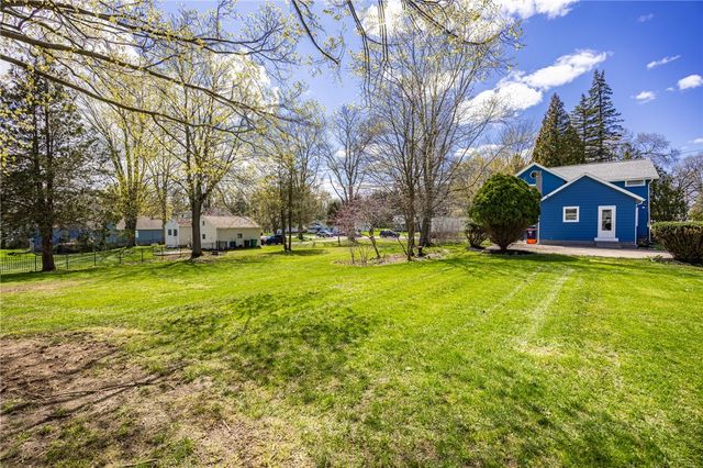 178 Elmgrove Road, Greece, NY 14626