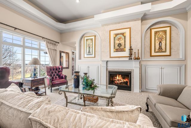 8516 E Willow Ridge Pl Place, Sioux Falls, SD 57110