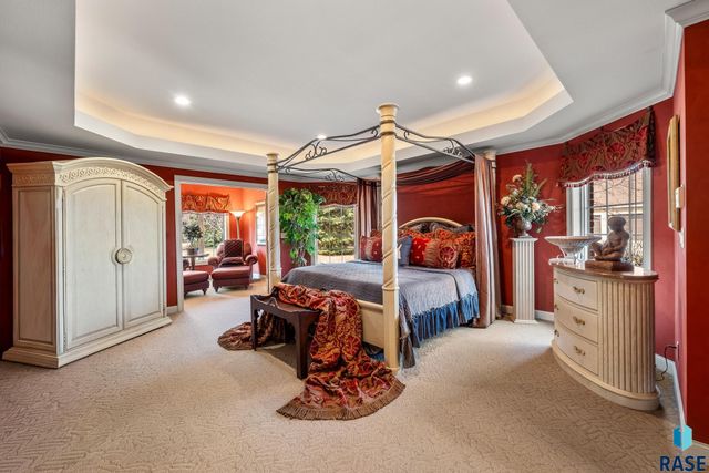 8516 E Willow Ridge Pl Place, Sioux Falls, SD 57110