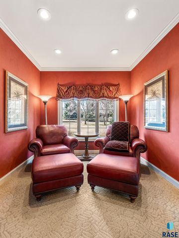 8516 E Willow Ridge Pl Place, Sioux Falls, SD 57110