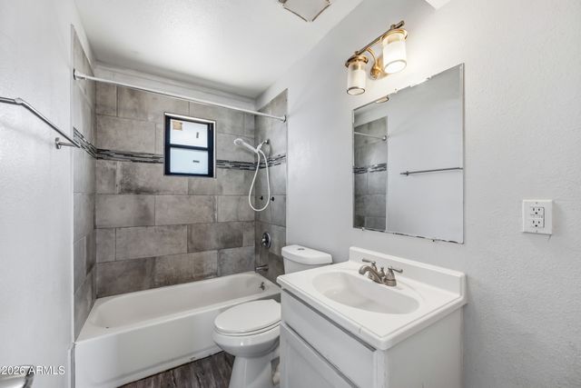 1744 W Glendale Avenue 11, Phoenix, AZ 85021
