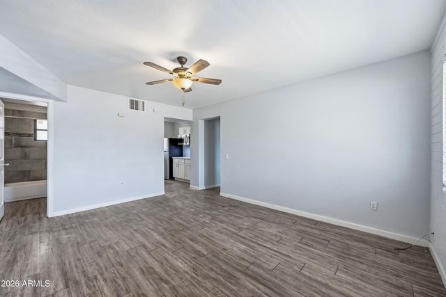 1744 W Glendale Avenue 11, Phoenix, AZ 85021