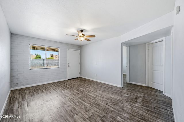 1744 W Glendale Avenue 11, Phoenix, AZ 85021