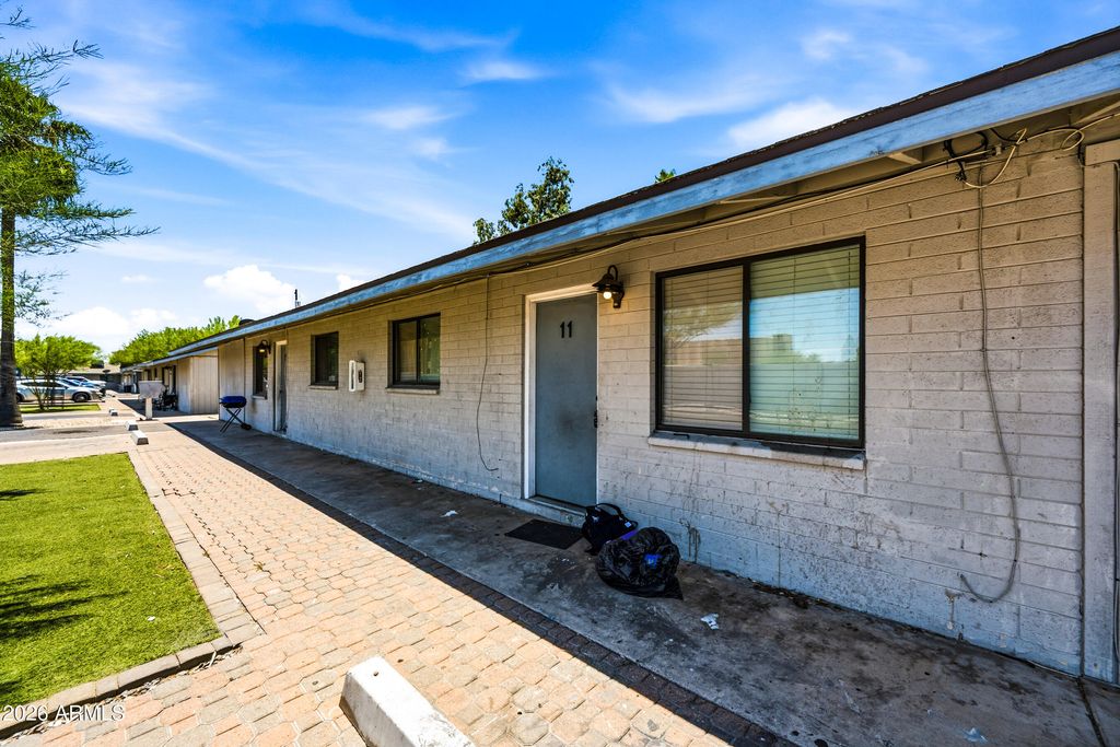 1744 W Glendale Avenue 11, Phoenix, AZ 85021