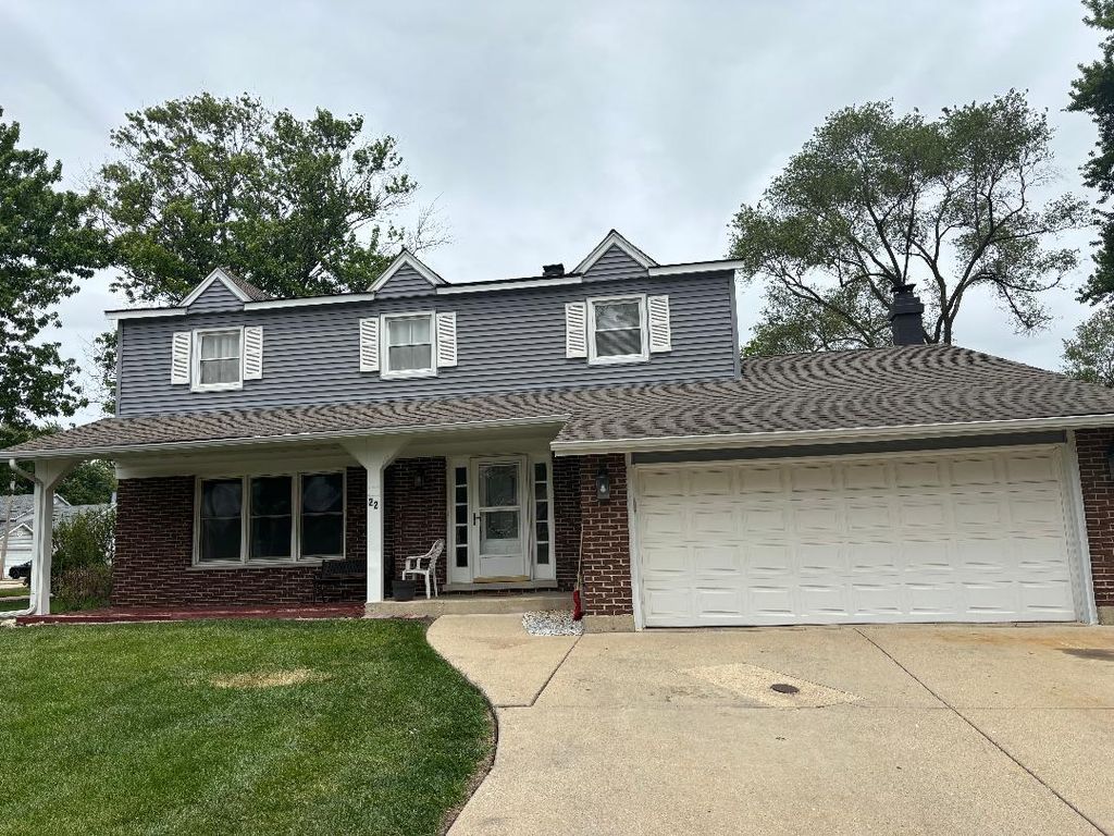 22 University Drive, Buffalo Grove, IL 60089