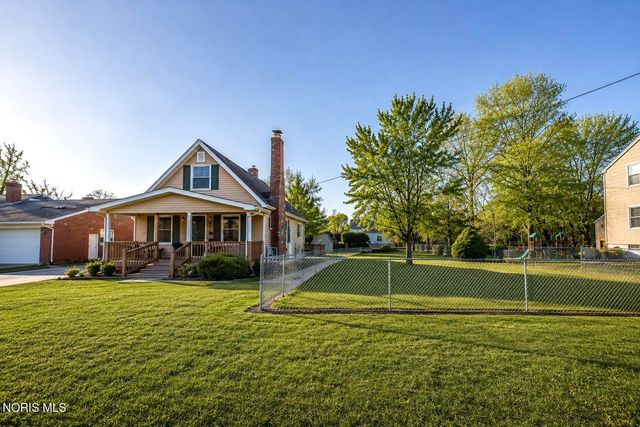 711 Sawyer Road, Toledo, OH 43615