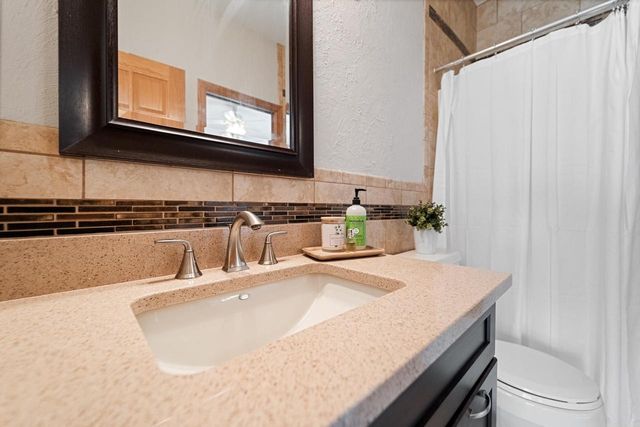 3068 Edenberry Street, Fitchburg, WI 53711