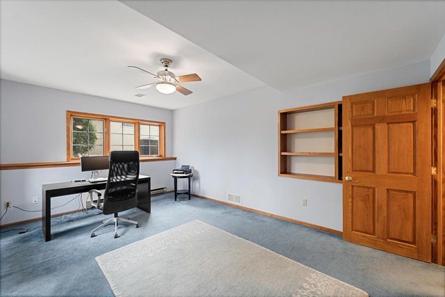 3068 Edenberry Street, Fitchburg, WI 53711