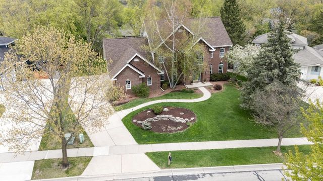 3068 Edenberry Street, Fitchburg, WI 53711