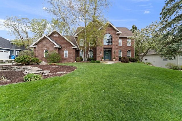 3068 Edenberry Street, Fitchburg, WI 53711