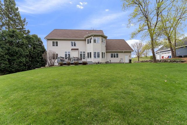 3068 Edenberry Street, Fitchburg, WI 53711