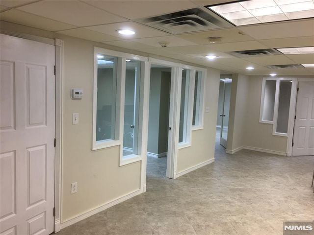 576 Valley Brook Avenue, Lyndhurst, NJ 07071